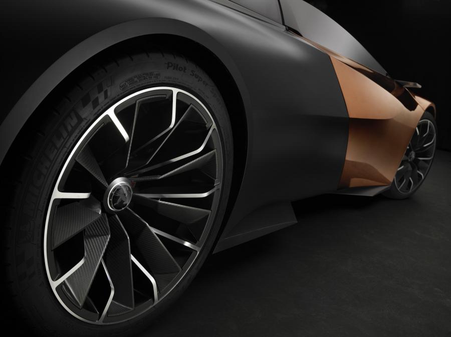  Peugeot Onyx Concept 2012 года  (фото 6 из 108)